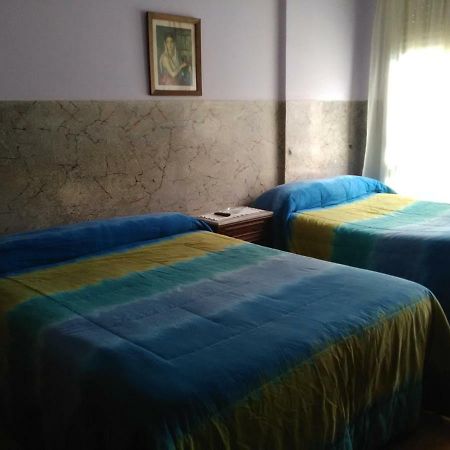 Pension La Parra Ferrol Bagian luar foto