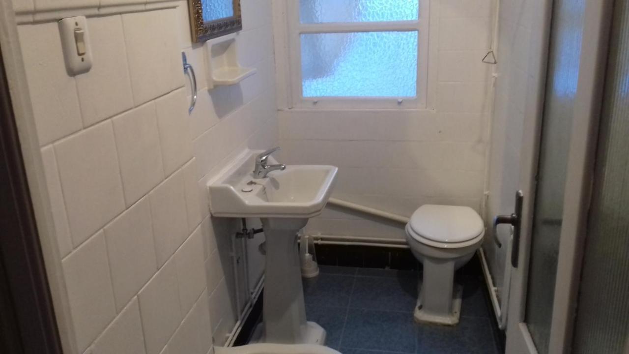 Pension La Parra Ferrol Bagian luar foto